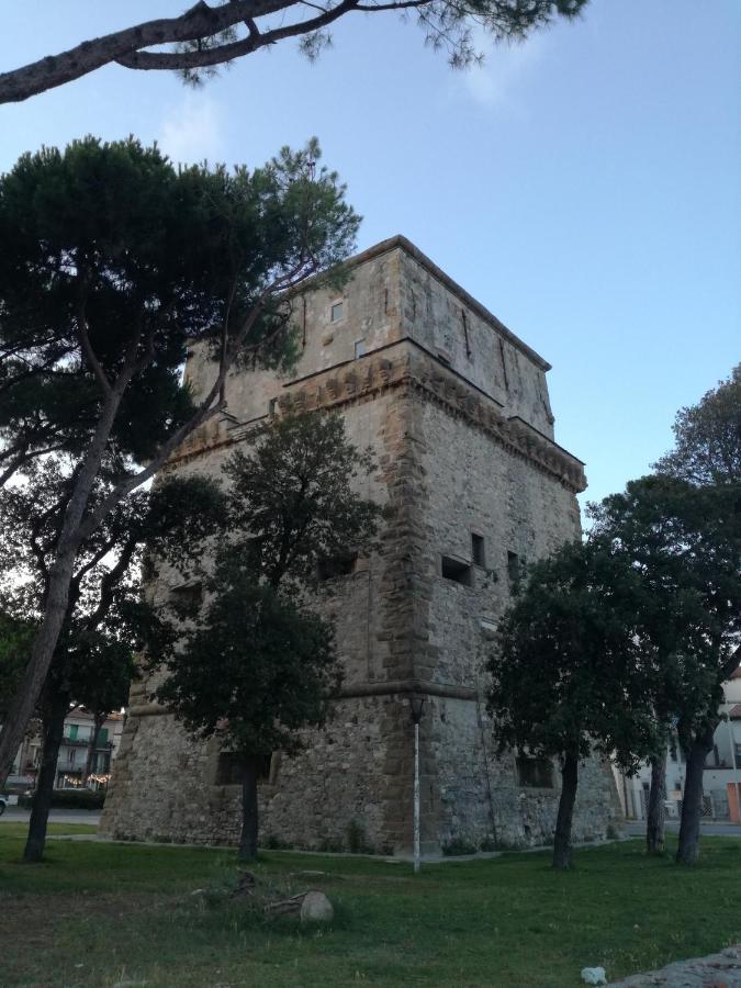 Apartamento Torre Matilde Viareggio Exterior foto